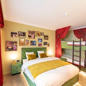 Theater Hotel
